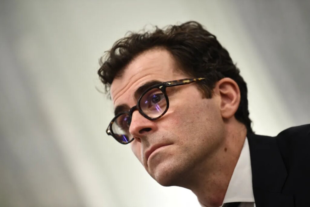 Rethinking Parental Control: The Limits of Supervision on Teen Social