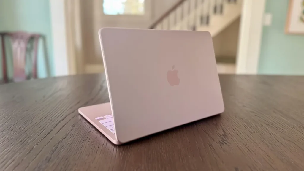 ماك بوك نيو