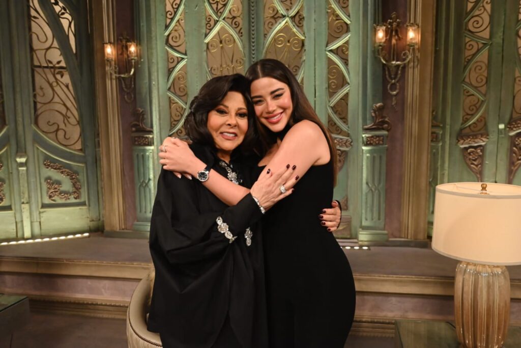 صاحبة السعادة