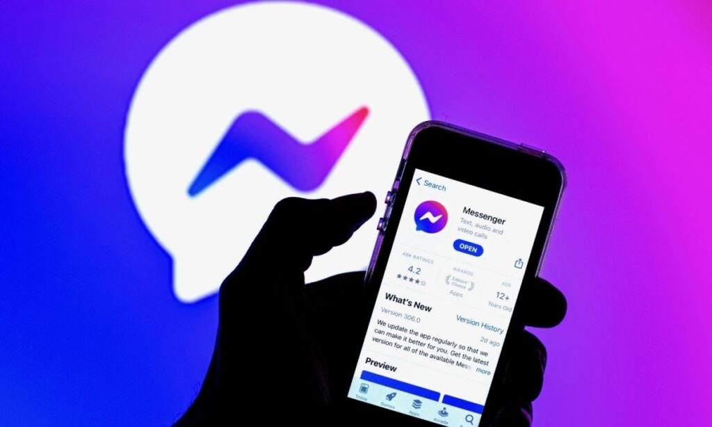 ميتا تغلق “Messenger” وتحوّل المستخدمين إلى فيسبوك ماسنجر