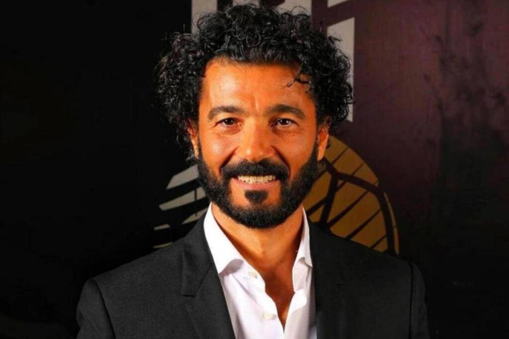 خالد النبوي يروج لعمله الدرامي الجديد بشخصية “طاهر المصري” خالد النبوي