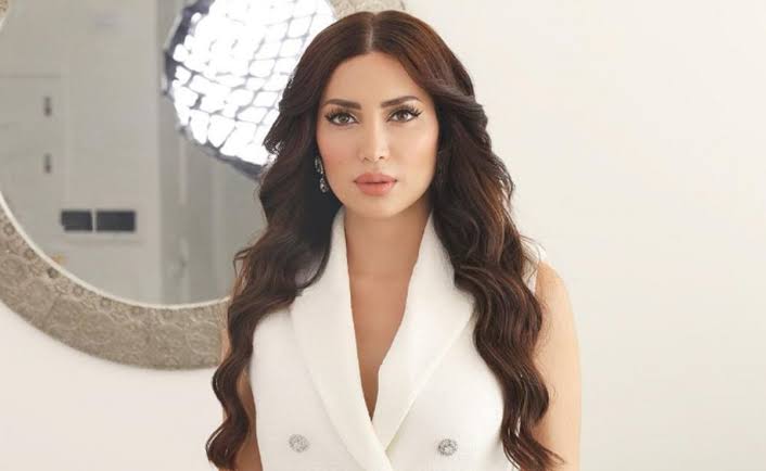 بعد زواج دام عامًا ونصف.. نسرين طافش تعلن انفصالها نسرين طافش