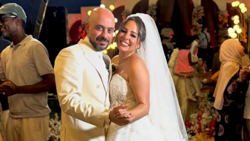 بحضور محمد ممدوح وحمزة العيلي.. زهرة رامي تحتفل بزفافها زهرة رامي