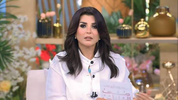 منى الشاذلي تحسم الجدل حول استضافة محمد رمضان والسيدة الشهيرة منى الشاذلي