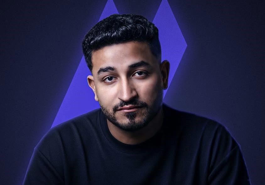 إشعارات صلاح وسر فيسبوك.. أحمد أشرف يحول البرمجة لحكايات ممتعة أحمد أشرف