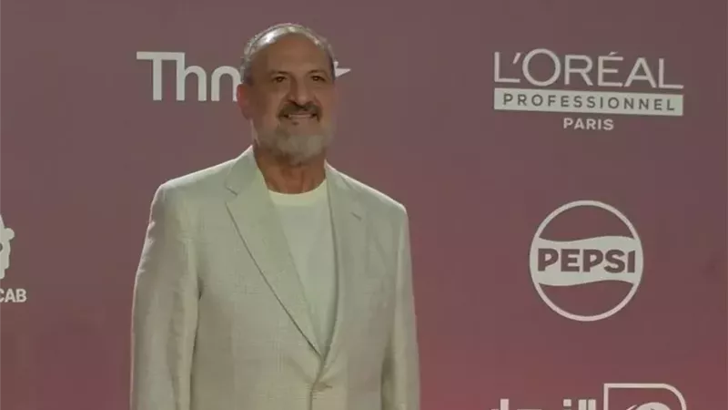 بعد خسارة الوزن.. خالد الصاوي يخطف الأنظار في “مهرجان الجونة” خالد الصاوي