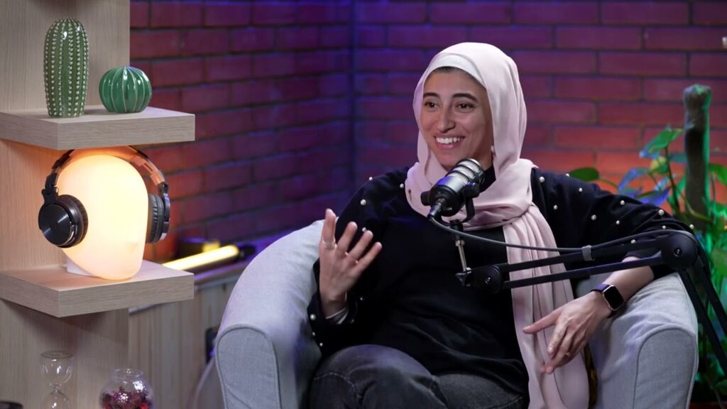 بين التربية والكوميديا.. رحاب بكار تُلهم الأمهات من خلال “بريف في رغيف” رحاب بكار