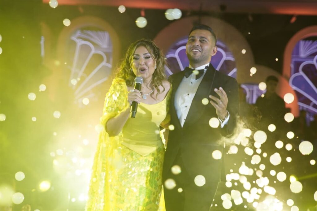 ليلة في حب صابرين.. لقطات مبهجة من زفاف نجلها بحضور نجوم الفن زفاف ابن صابرين