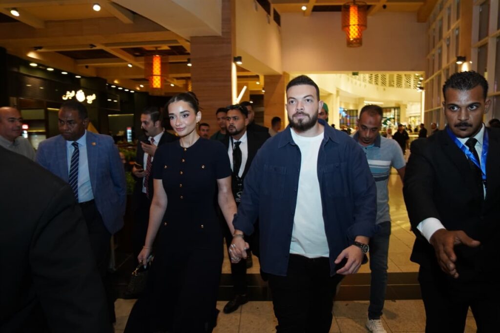 شريف الليثي وملك أحمد زاهر