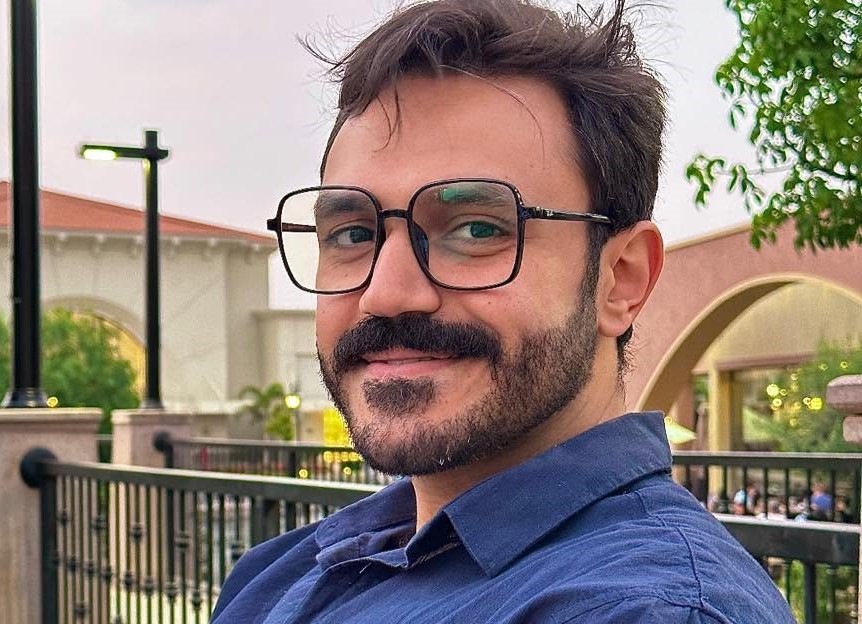 أكل الأنمي وسينما البحر.. طوخي يطارد أغرب التجارب طوخي
