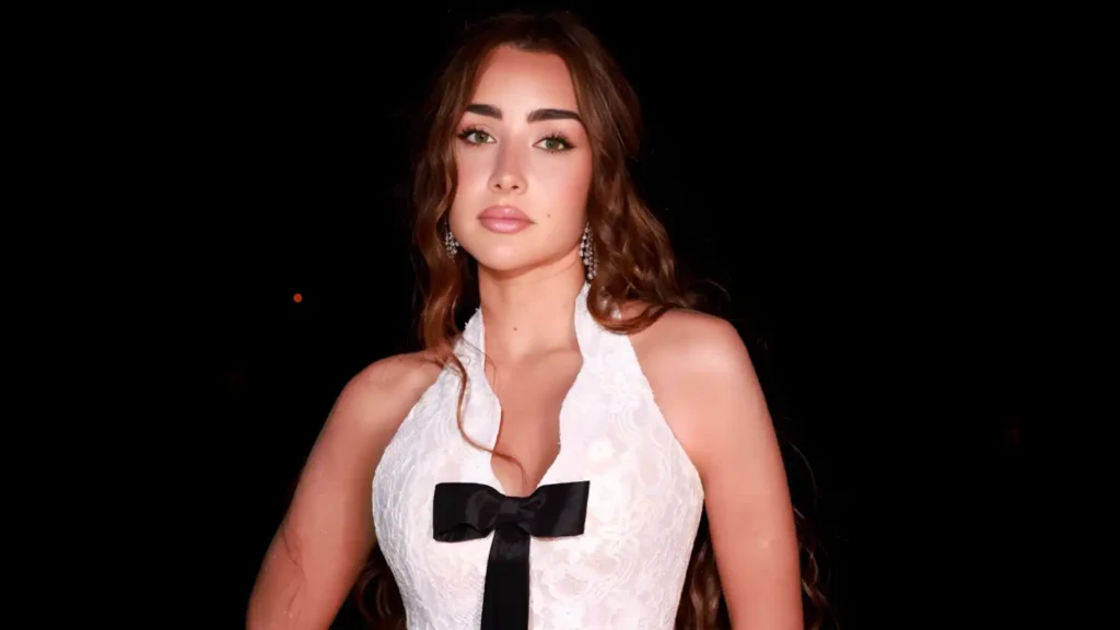 هنا الزاهد